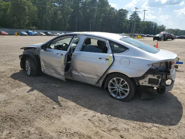 3FA6P0LU7KR140902 2019 FORD FUSION - Image 2