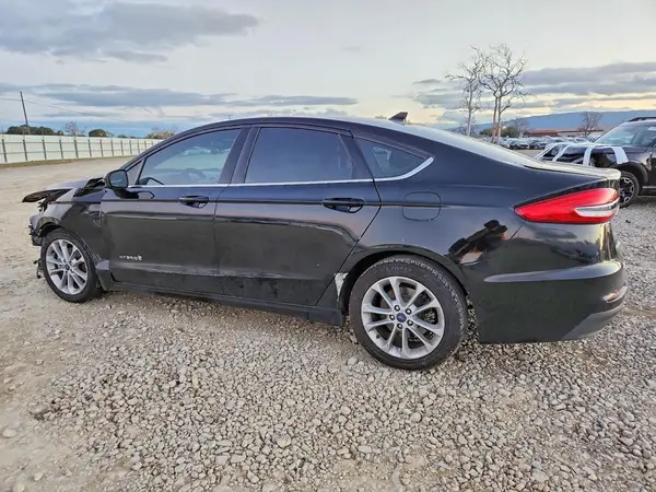 3FA6P0LU7KR141127 2019 FORD FUSION - Image 2