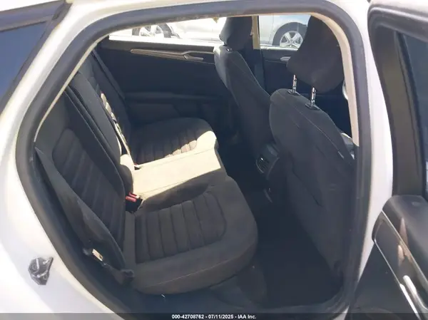 3FA6P0LU7KR152208 2019 FORD FUSION - Image 8
