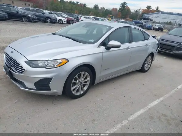 3FA6P0LU7KR156775 2019 FORD FUSION - Image 2