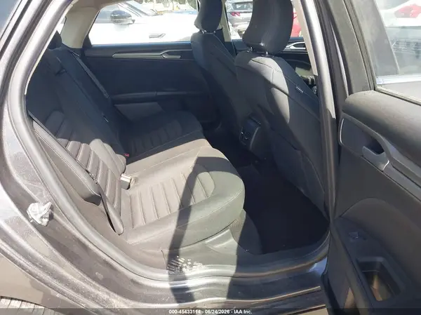 3FA6P0LU7KR156954 2019 FORD FUSION - Image 8