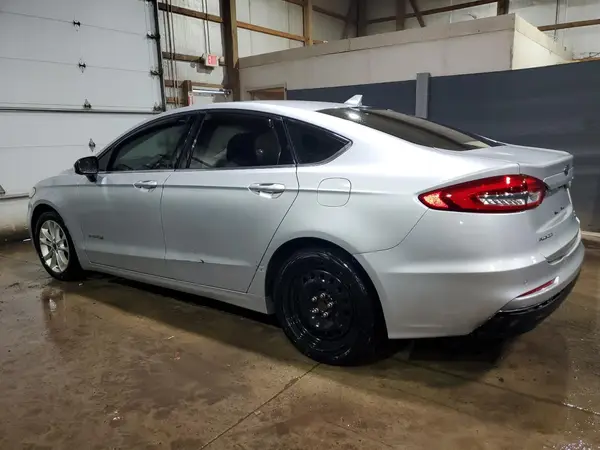 3FA6P0LU7KR165721 2019 FORD FUSION - Image 2