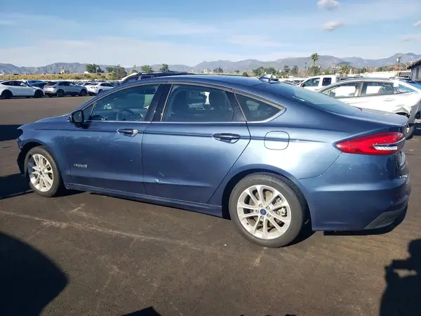 3FA6P0LU7KR173897 2019 FORD FUSION - Image 2