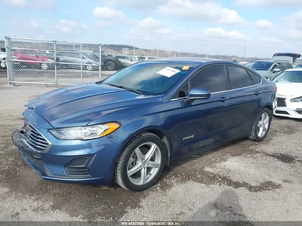 3FA6P0LU7KR187427 2019 FORD FUSION - Image 2