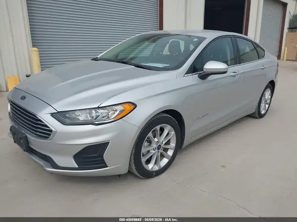3FA6P0LU7KR190831 2019 FORD FUSION - Image 2