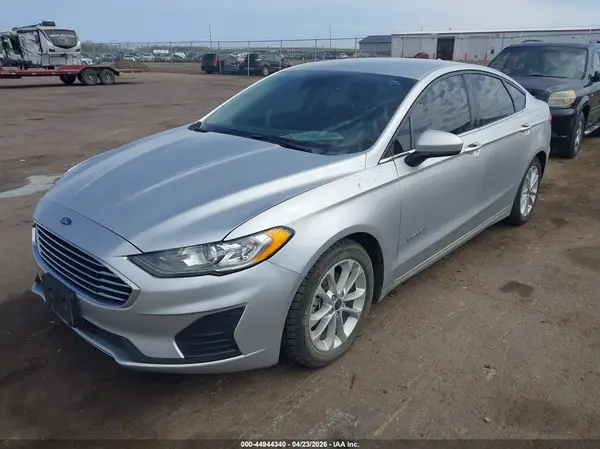 3FA6P0LU7KR199741 2019 FORD FUSION - Image 2