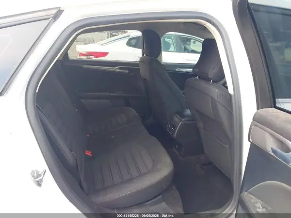 3FA6P0LU7KR200791 2019 FORD FUSION - Image 8