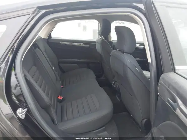 3FA6P0LU7KR200841 2019 FORD FUSION - Image 8