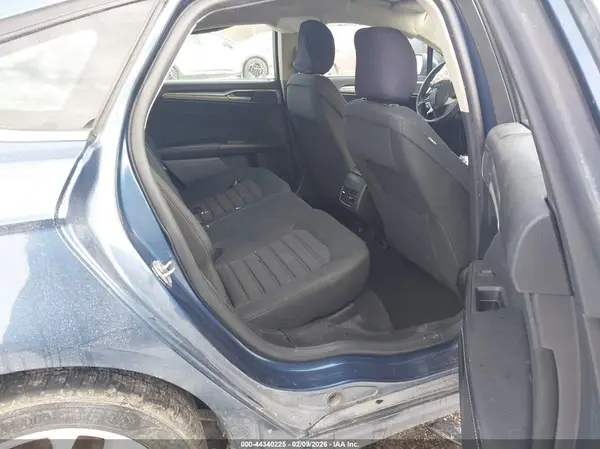 3FA6P0LU7KR218885 2019 FORD FUSION - Image 8