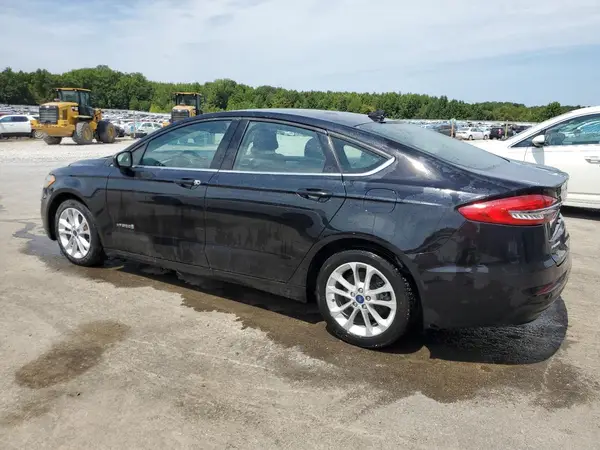 3FA6P0LU7KR235041 2019 FORD FUSION - Image 2