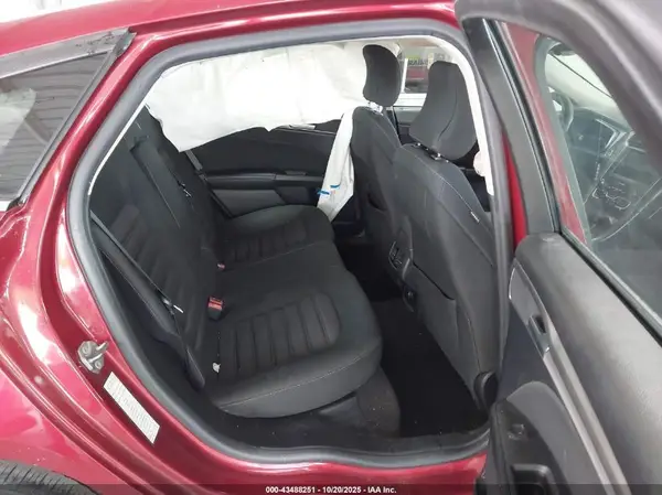 3FA6P0LU7KR240126 2019 FORD FUSION - Image 8