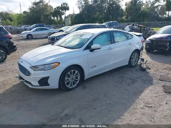 3FA6P0LU7KR240949 2019 FORD FUSION - Image 2