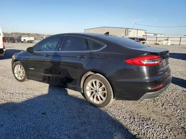 3FA6P0LU7KR261655 2019 FORD FUSION - Image 2