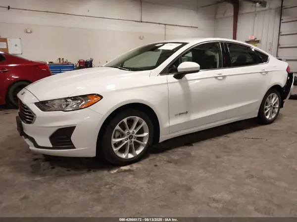 3FA6P0LU7KR261879 2019 FORD FUSION - Image 2