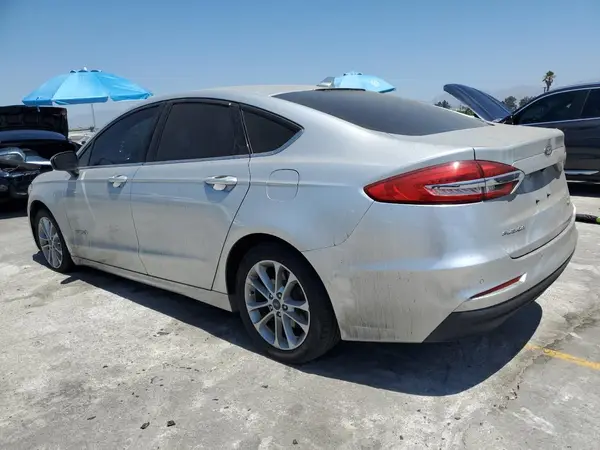 3FA6P0LU7KR272140 2019 FORD FUSION - Image 2
