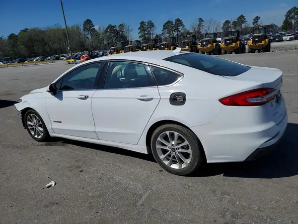3FA6P0LU7KR272168 2019 FORD FUSION - Image 2