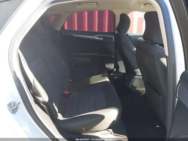 3FA6P0LU7KR272235 2019 FORD FUSION - Image 8