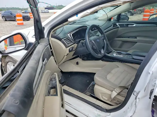 3FA6P0LU7KR283333 2019 FORD FUSION - Image 8