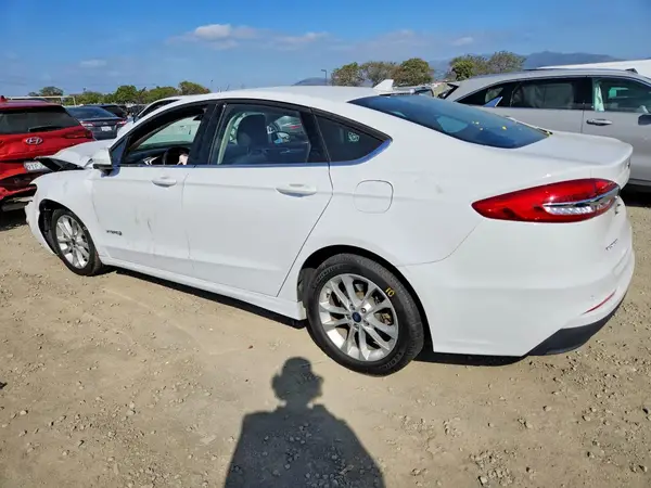 3FA6P0LU7KR284580 2019 FORD FUSION - Image 2