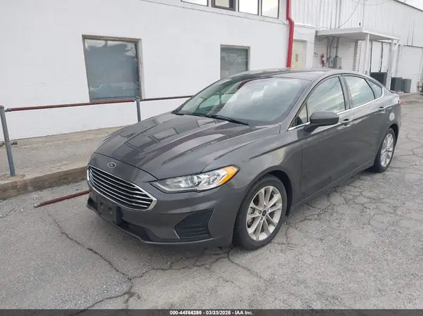 3FA6P0LU7LR200551 2020 FORD FUSION - Image 2
