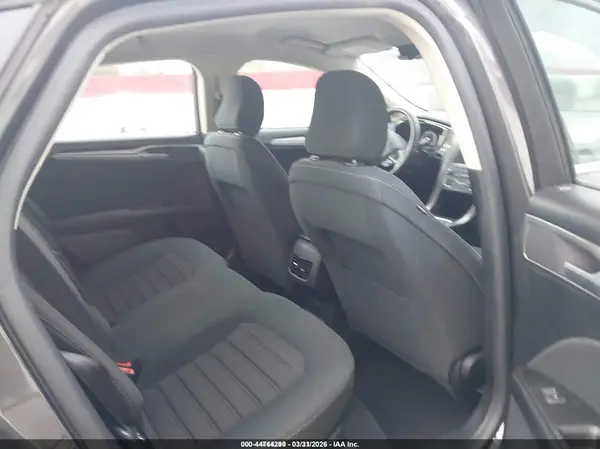 3FA6P0LU7LR200551 2020 FORD FUSION - Image 8