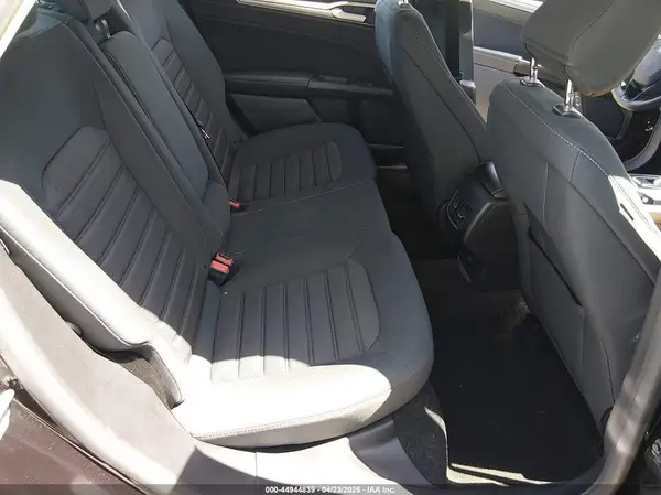 3FA6P0LU7LR226194 2020 FORD FUSION - Image 8