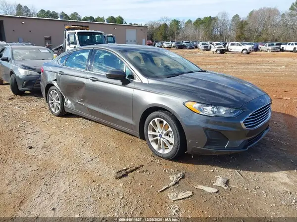 3FA6P0LU7LR236319 2020 FORD FUSION - Image 1