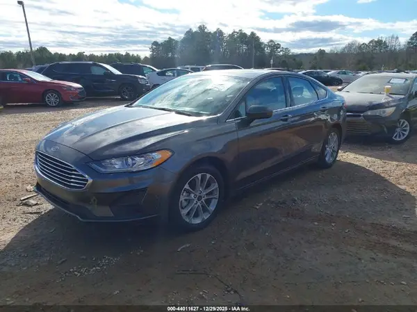 3FA6P0LU7LR236319 2020 FORD FUSION - Image 2