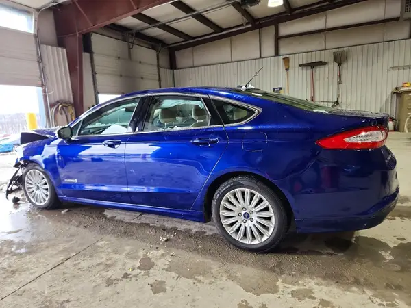 3FA6P0LU8GR102750 2016 FORD FUSION - Image 2