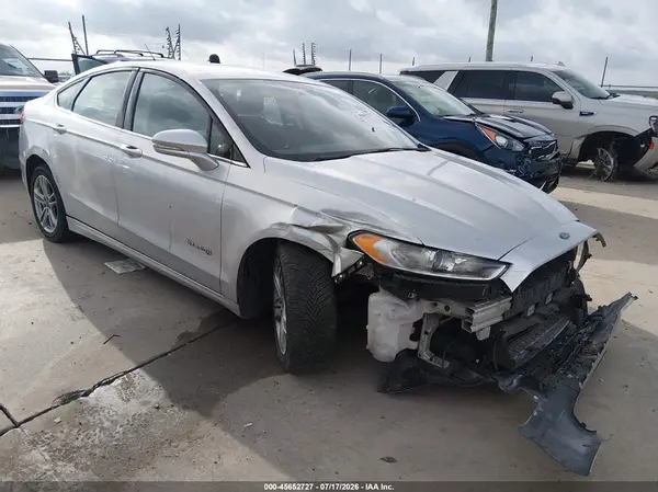 3FA6P0LU8GR204064 2016 FORD FUSION - Image 1
