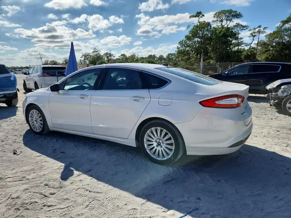 3FA6P0LU8GR275491 2016 FORD FUSION - Image 2