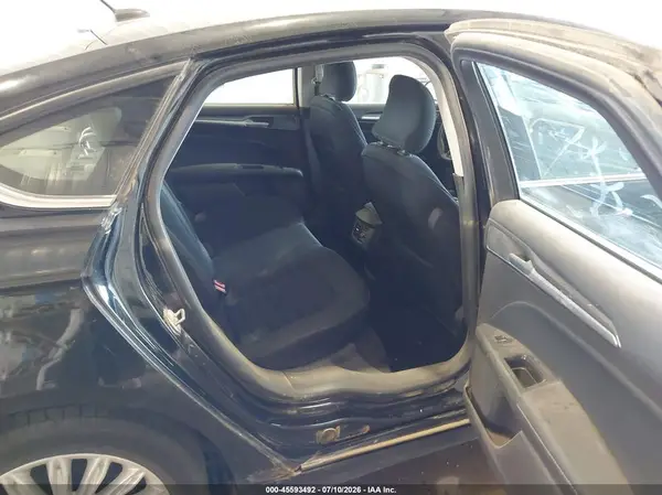 3FA6P0LU8GR304164 2016 FORD FUSION - Image 8