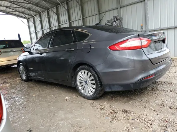 3FA6P0LU8GR316041 2016 FORD FUSION - Image 2