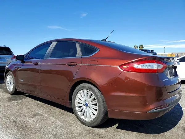 3FA6P0LU8GR333065 2016 FORD FUSION - Image 2