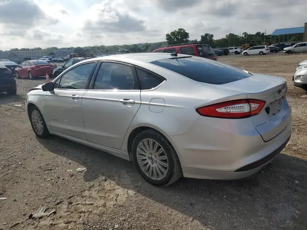 3FA6P0LU8GR368740 2016 FORD FUSION - Image 2