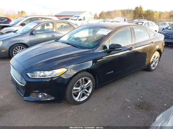 3FA6P0LU8GR387983 2016 FORD FUSION - Image 2