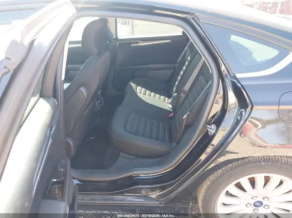 3FA6P0LU8GR406127 2016 FORD FUSION - Image 8