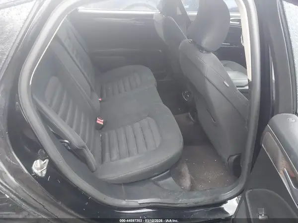 3FA6P0LU8HR121638 2017 FORD FUSION - Image 8