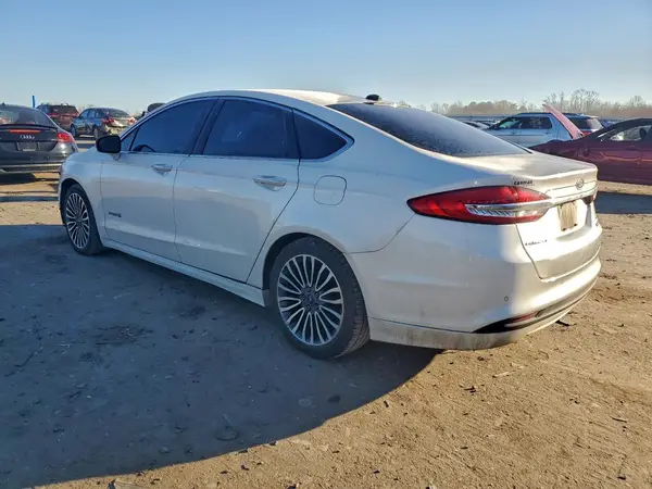 3FA6P0LU8HR148712 2017 FORD FUSION - Image 2