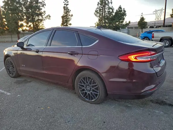 3FA6P0LU8HR157863 2017 FORD FUSION - Image 2