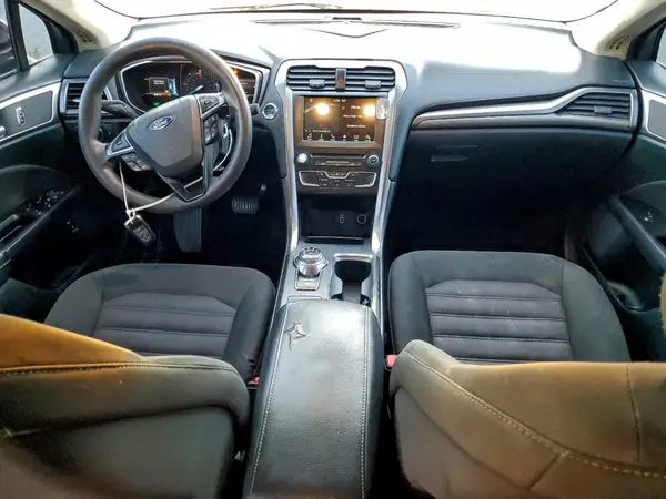 3FA6P0LU8HR157863 2017 FORD FUSION - Image 8
