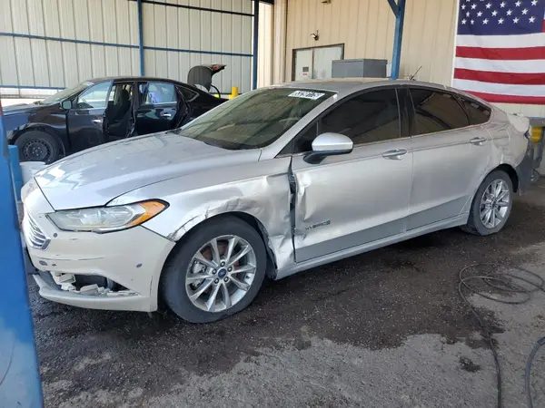 3FA6P0LU8HR183184 2017 FORD FUSION - Image 1
