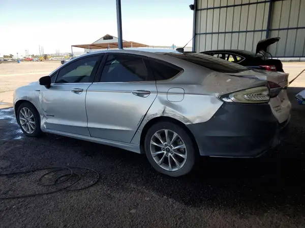 3FA6P0LU8HR183184 2017 FORD FUSION - Image 2