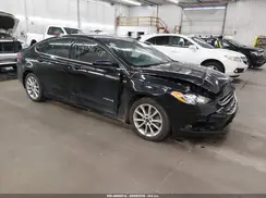 3FA6P0LU8HR190605 2017 FORD FUSION