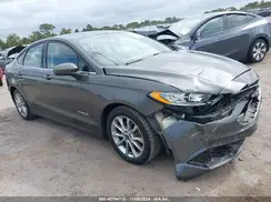 3FA6P0LU8HR195917 2017 FORD FUSION