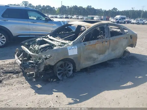 3FA6P0LU8HR223554 2017 FORD FUSION - Image 2
