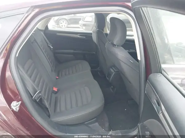 3FA6P0LU8HR244887 2017 FORD FUSION - Image 8
