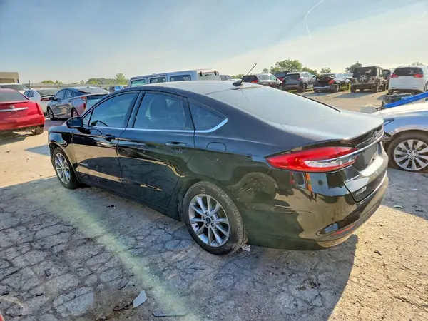 3FA6P0LU8HR245733 2017 FORD FUSION - Image 2