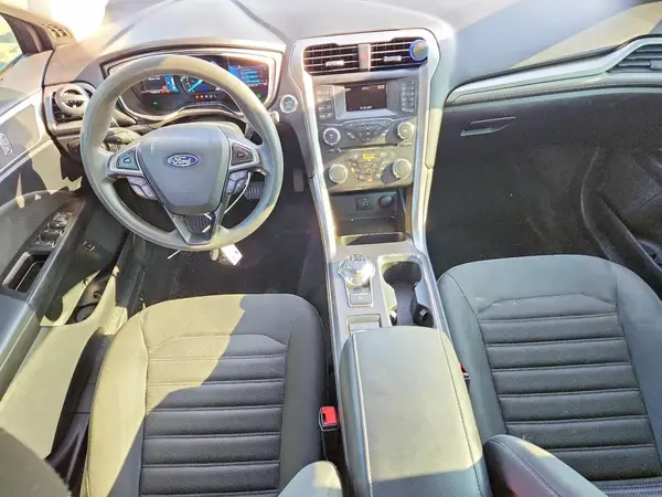 3FA6P0LU8HR245733 2017 FORD FUSION - Image 8