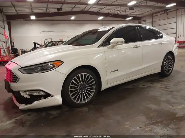 3FA6P0LU8HR247031 2017 FORD FUSION - Image 2